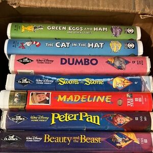 Disney and Dr. Seuss Kids VHS Collection